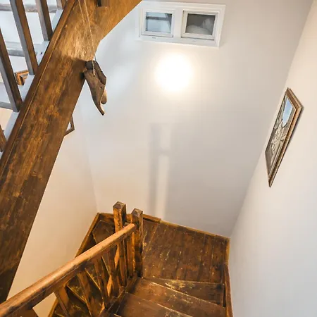 U Náměstí - At The Town Square 4*