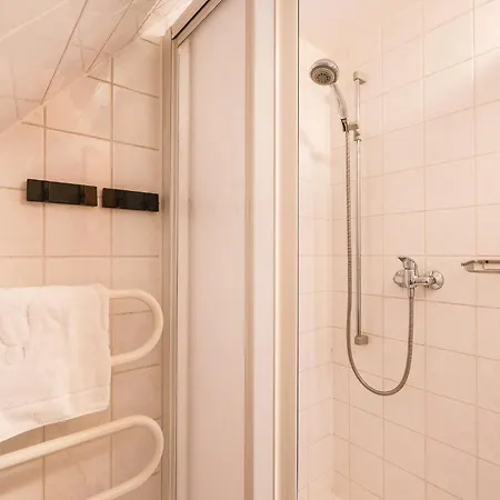 U Náměstí - At The Town Square Penzion 4*